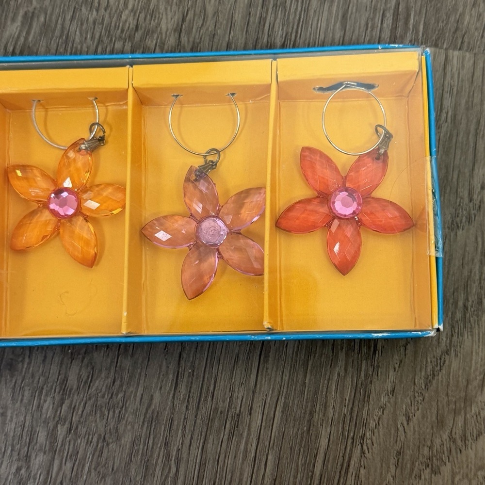 Pier 1 Imports Colorful Flower Drink Charms Set of‎ 6 Wine Glass Markers In Box - Picture 3 of 7